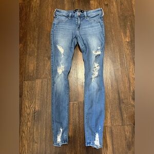 ❤️‍🔥2/$20❤️‍🔥 Hollister Low Rise Jean Leggings- Size 5R (27) Distressed Stretch